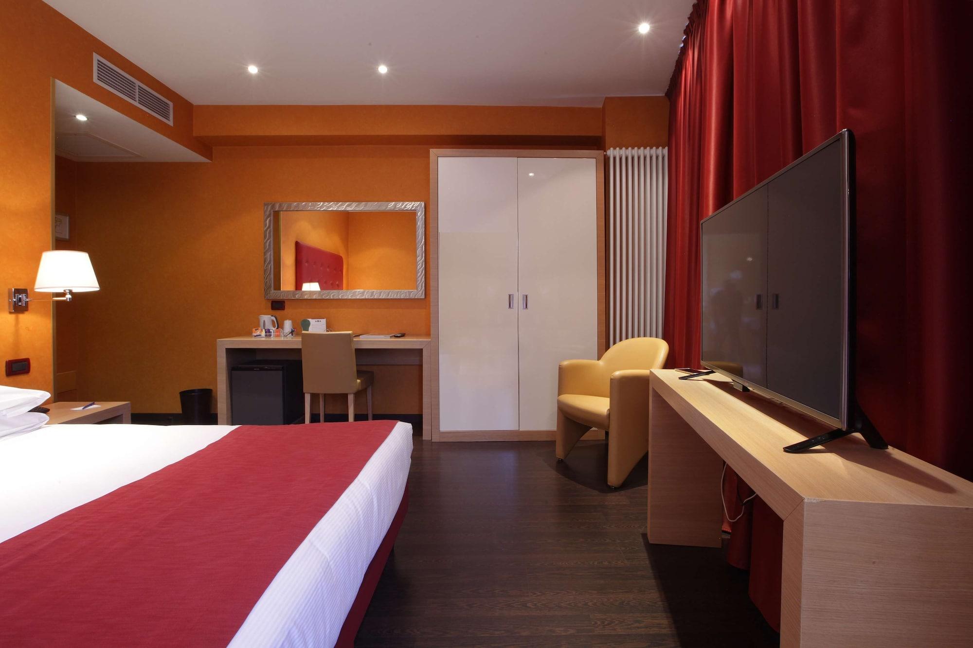 Hotel Western Piemontese 4*