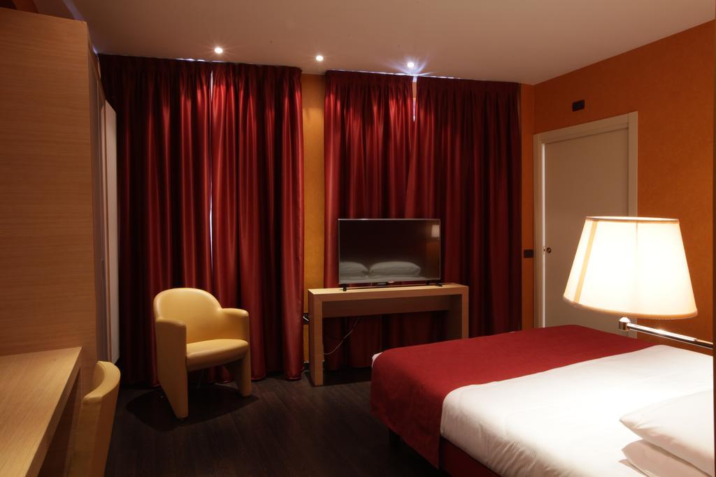 Hotel Western Piemontese